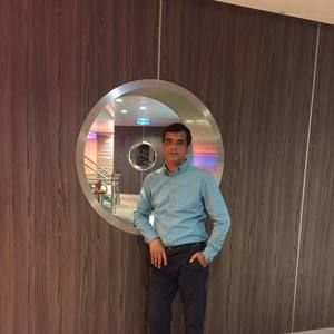 Meet your Posher, Malik